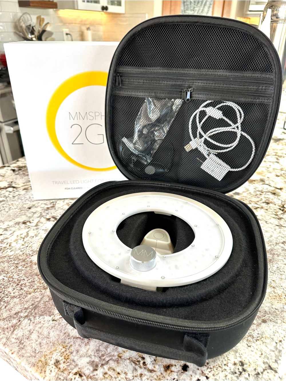 MMSPHERE 2GO LED Light for Face, Neck & Chest Complete Kit Tested - Picture 4 of 13